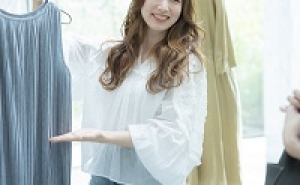 ≪所沢西武≫ 未経験も相談可能！アパレルデビューを応援します！あなたの接客経験を活かしませんか？◆まずは3ヶ月間だけ勤務もOK！その後長期に切替も可能◆アパレル・雑貨・コスメブランドなどで販売◆スタート日相談OK！◆勤務地相談OK！◆経験者歓迎！◆登録時に希望条件をお伺いします♪◆高時給！交通費支給！週払いOK！＜専用フォームの返信＆オンラインで簡単登録＞AP-T-iroiro